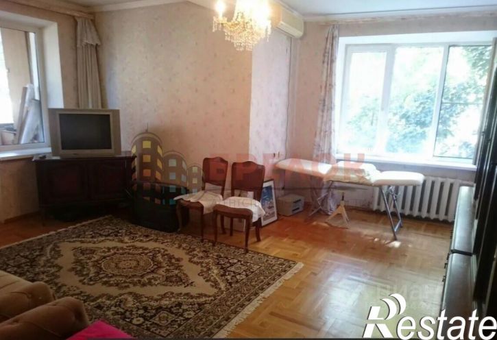 3-комн квартира улица Обороны, 28/10,  д. 28/10