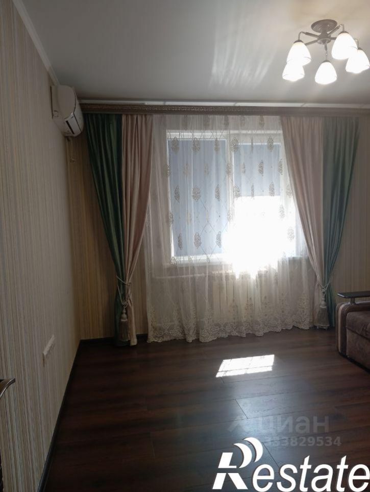 2-комн квартира бульвар Комарова, 20,  д. 20