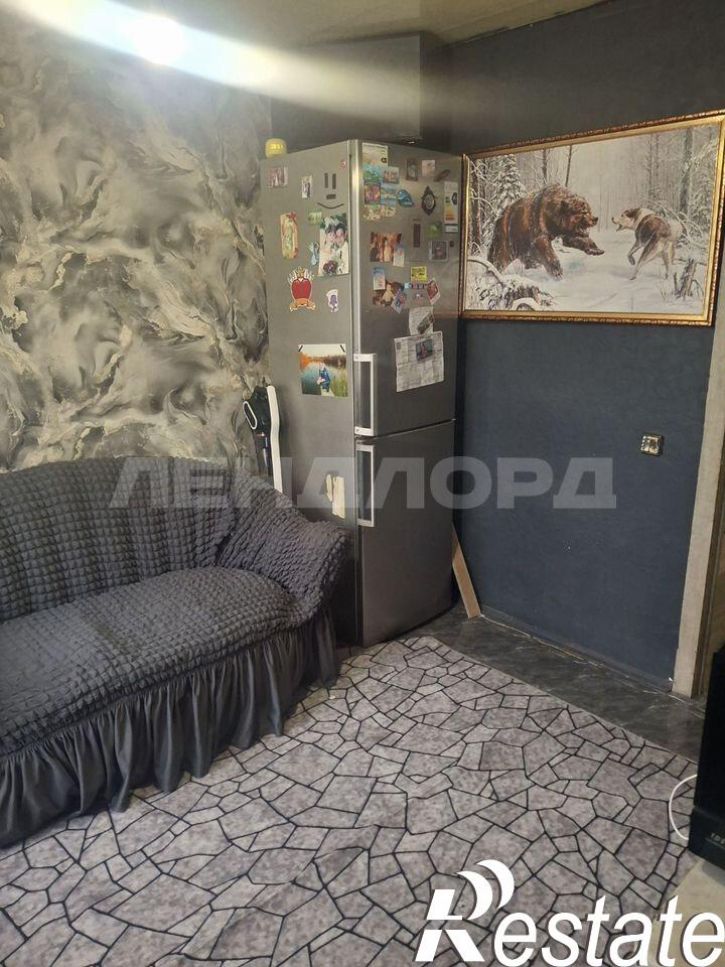3-комн квартира проспект Космонавтов, 9/1