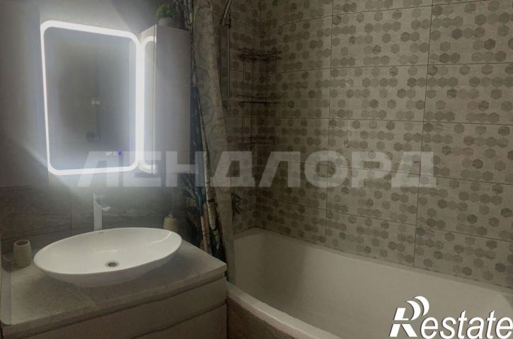 2-комн квартира бульвар Комарова, 20В/9А