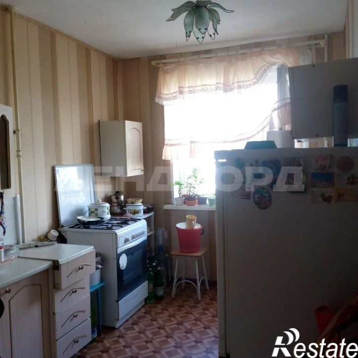 3-комн квартира улица Добровольского, 24