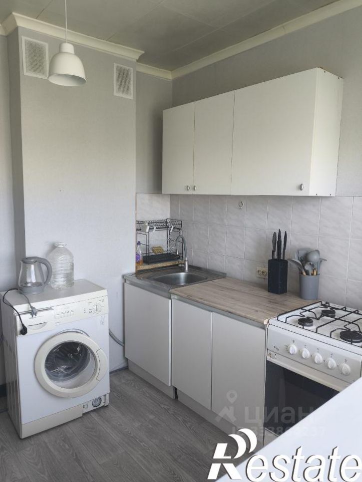 1-комн квартира Портовая улица, 370,  д. 370