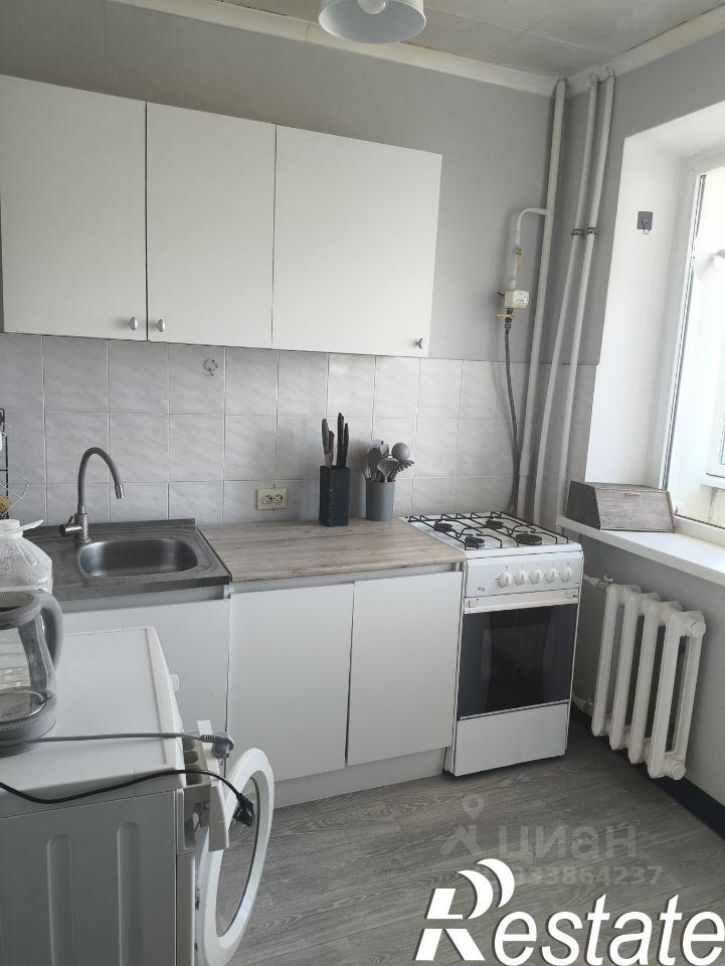 1-комн квартира Портовая улица, 370,  д. 370