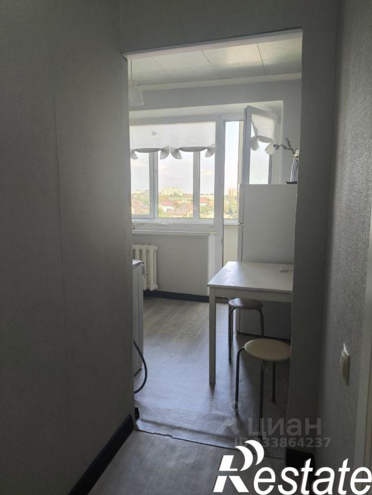 1-комн квартира Портовая улица, 370,  д. 370