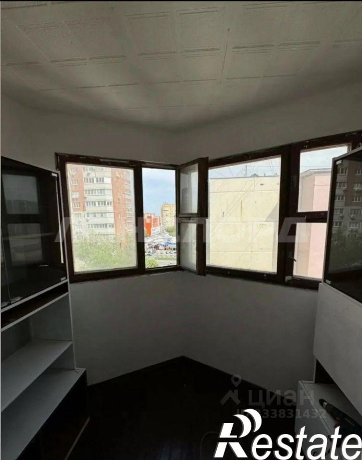 2-комн квартира проспект Королёва, 20,  д. 20