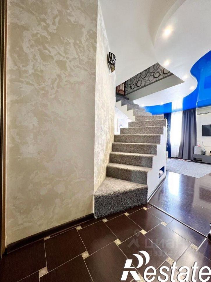3-комн квартира Вятская улица, 65,  д. 65