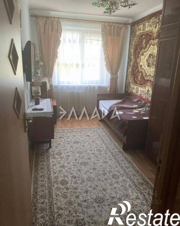 3-комн квартира улица Волкова, 10/3,  д. 10/3