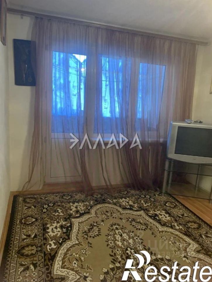 3-комн квартира улица Волкова, 10/3,  д. 10/3