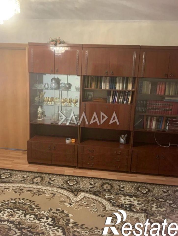 3-комн квартира улица Волкова, 10/3,  д. 10/3