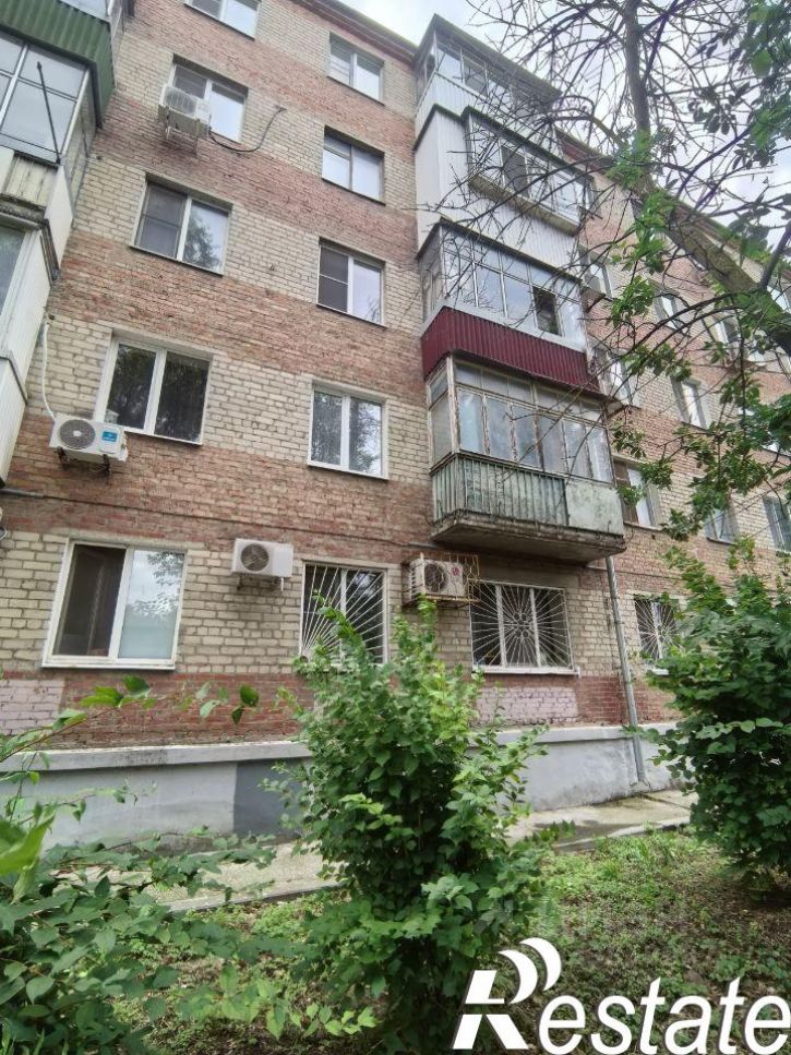2-комн квартира Батуринская улица, 13,  д. 13
