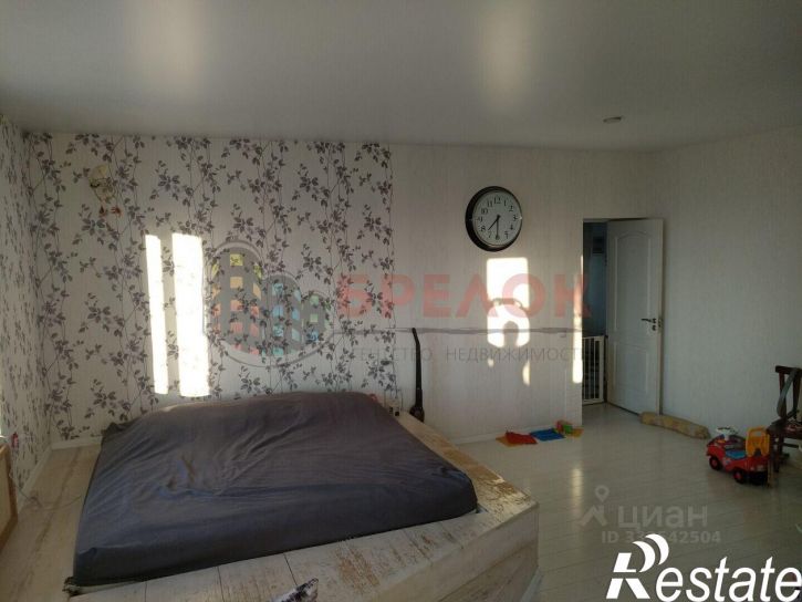 2-комн квартира улица Жмайлова, 4 к12,  д. 4 к12