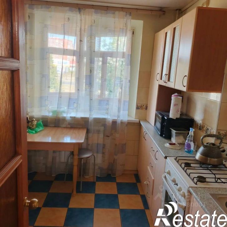 1-комн квартира бульвар Комарова, 3,  д. 3