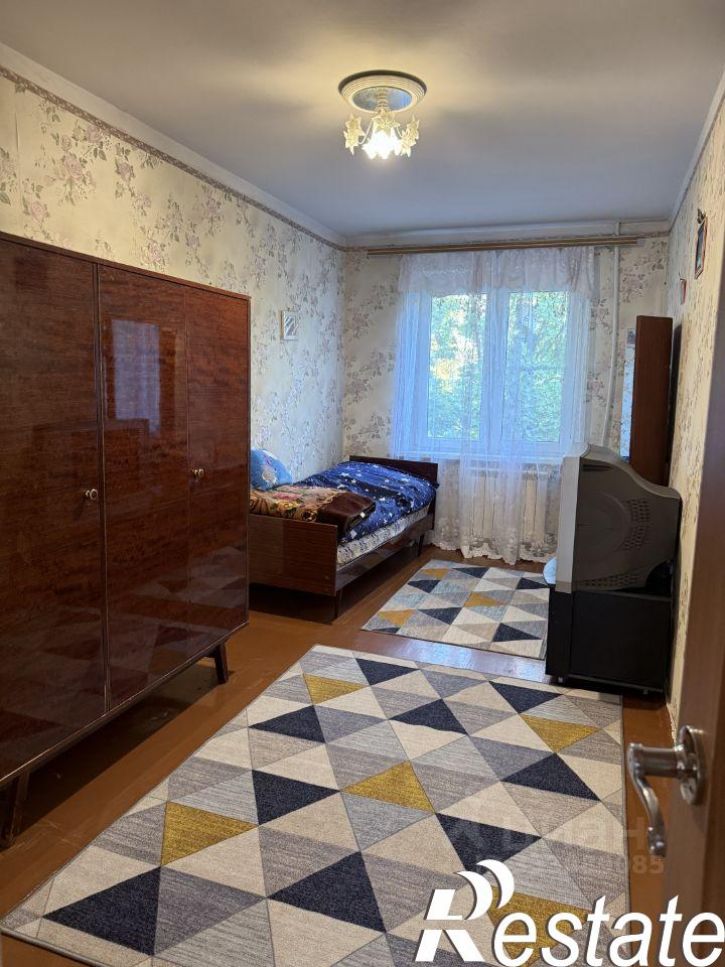 2-комн квартира улица Штахановского, 15,  д. 15