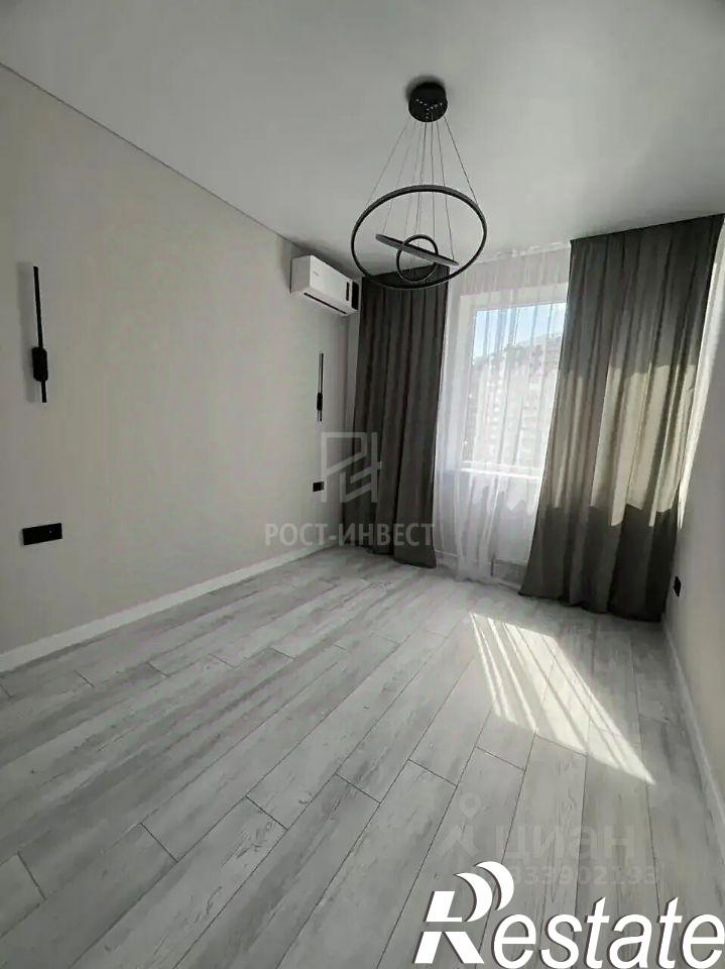 2-комн квартира проспект Солженицына, 15 с1,  д. 15 с1