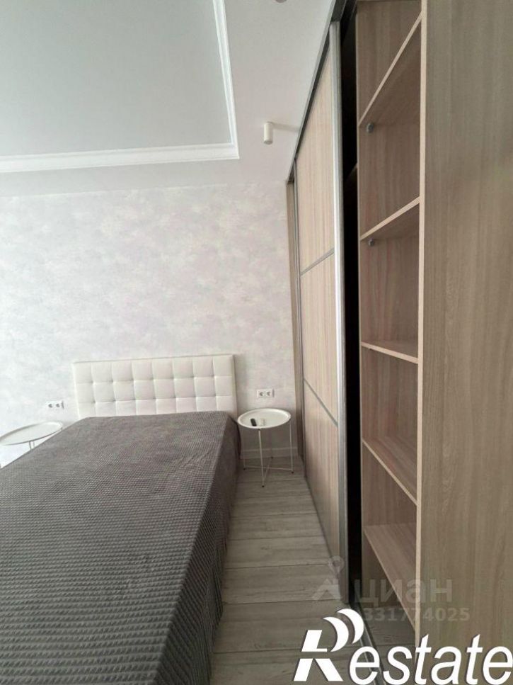 1-комн квартира улица Тельмана, 110 с1,  д. 110 с1