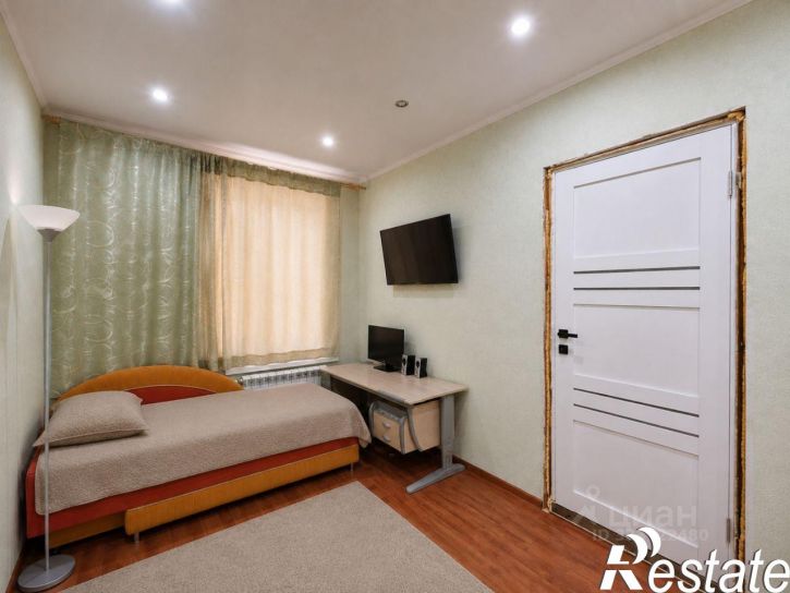 3-комн квартира улица Обороны, 85,  д. 85