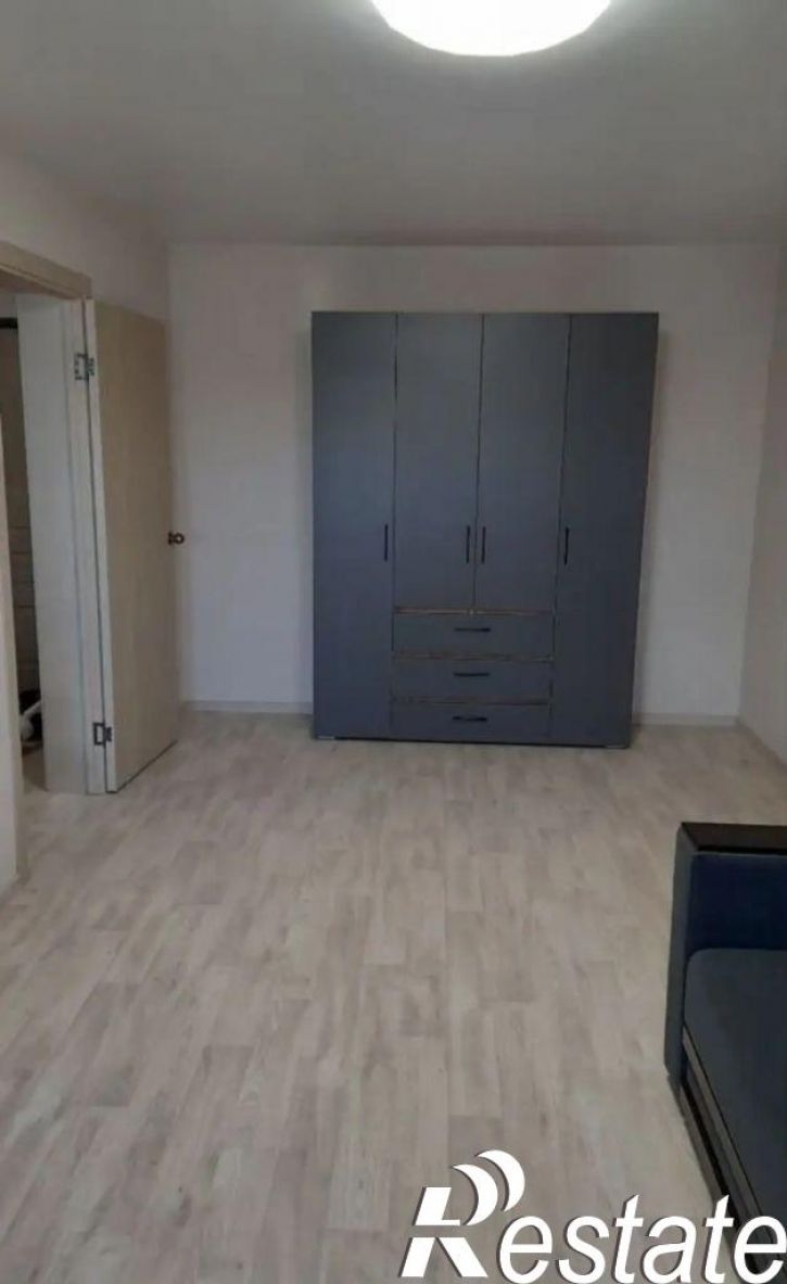 1-комн квартира Дмитрия Петрова ул, 9