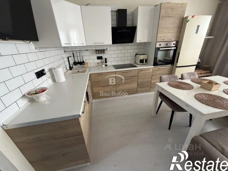 2-комн квартира улица Висаитова, 2/10 с1,  д. 2/10 с1