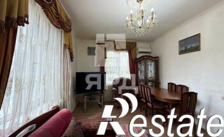 3-комн квартира переулок Орджоникидзе, 32,  д. 32