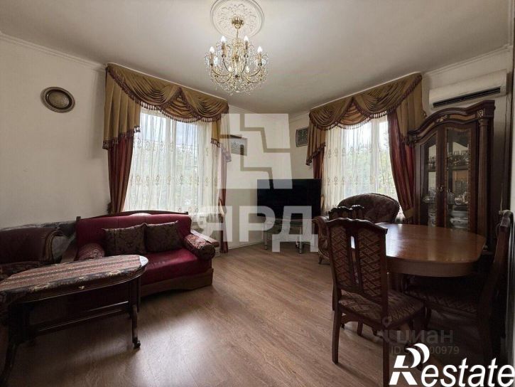 3-комн квартира улица Цезаря Куникова, 29Б,  д. 29Б