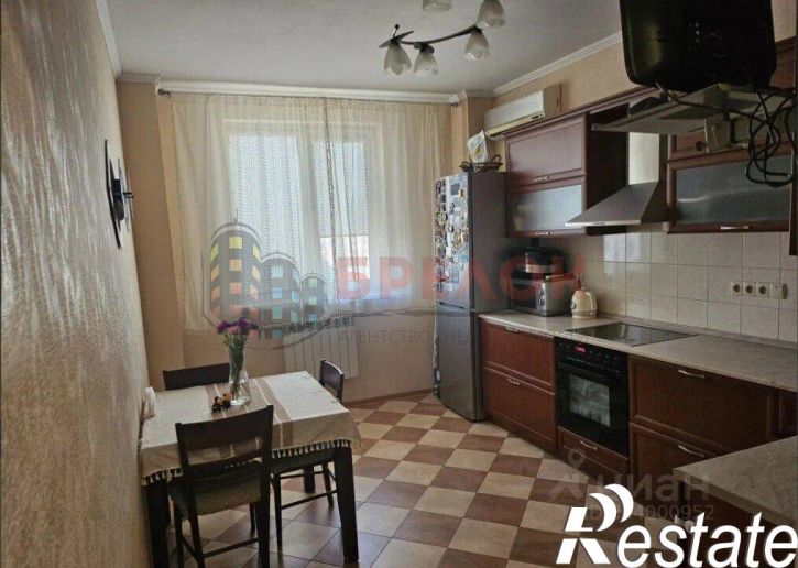 2-комн квартира улица 339-й Стрелковой Дивизии, 12Е,  д. 12Е