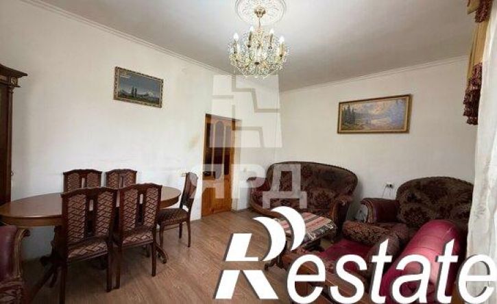 3-комн квартира переулок Орджоникидзе, 32,  д. 32