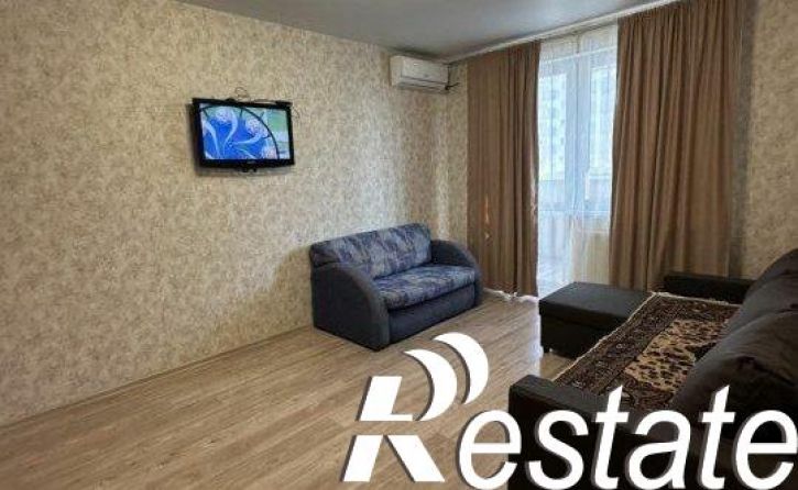 1-комн квартира улица Платона Кляты, 15,  д. 15