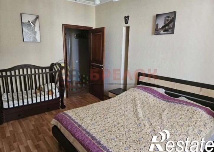 2-комн квартира улица 339-й Стрелковой Дивизии, 12Е,  д. 12Е