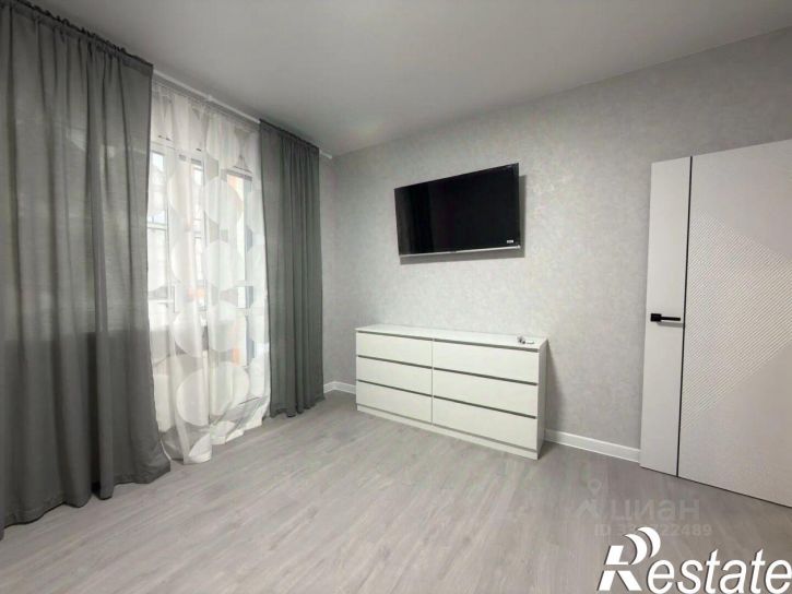 1-комн квартира улица Назарько, 4,  д. 4