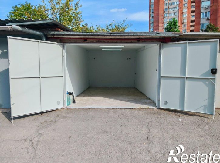 Гараж/парковка улица Ерёменко, 56 к6,  д. 56 к6