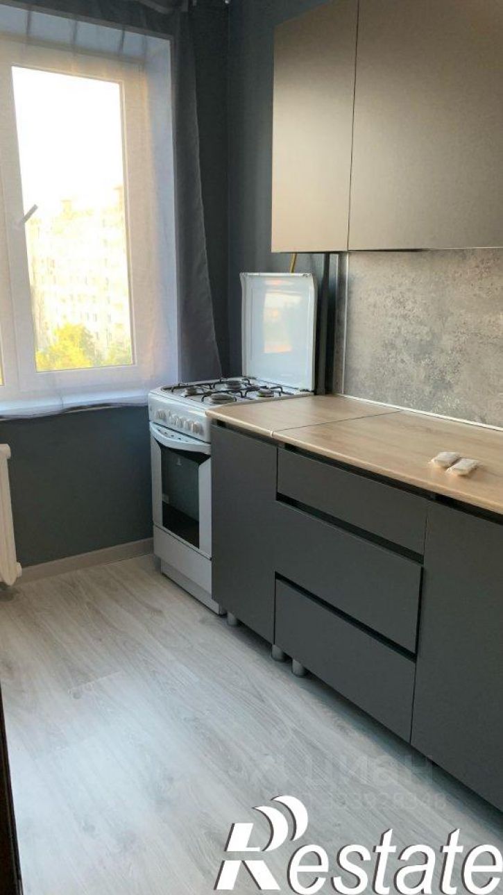 1-комн квартира проспект Космонавтов, 10,  д. 10