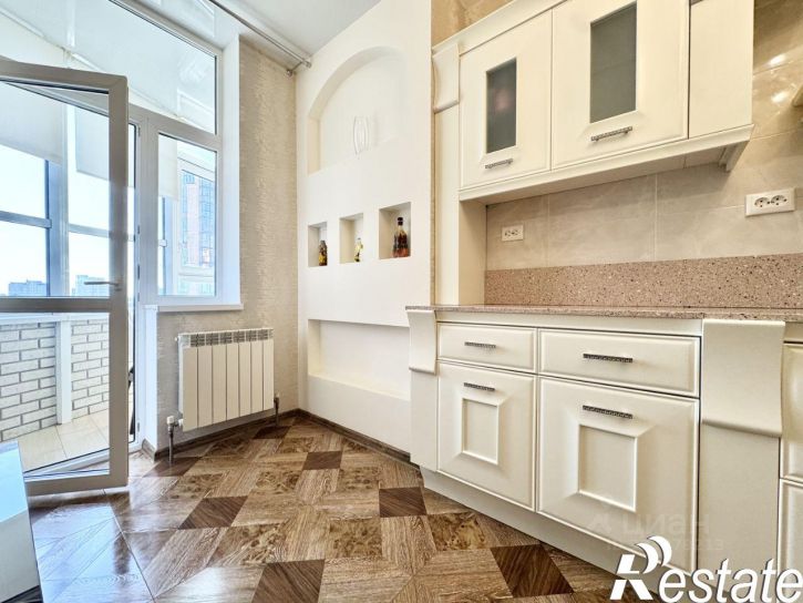 3-комн квартира улица Суворова, 91-101,  д. 91-101