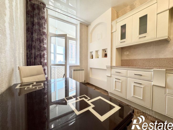 3-комн квартира улица Суворова, 91-101,  д. 91-101