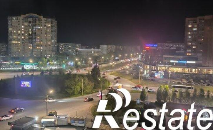 3-комн квартира проспект Королёва, 22/30,  д. 22/30