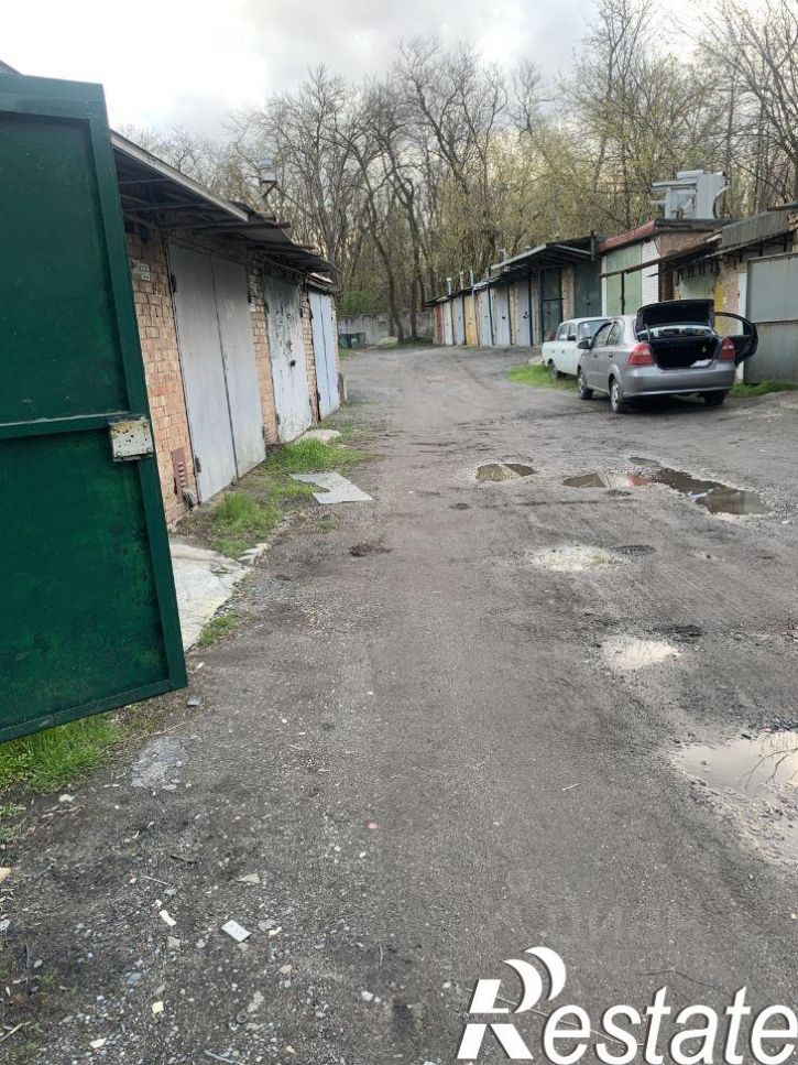 Гараж/парковка улица Комбайностроителей, 17,  д. 17