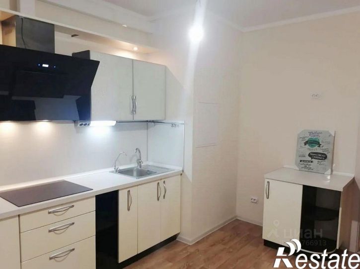 3-комн квартира улица Ткачёва, 19,  д. 19