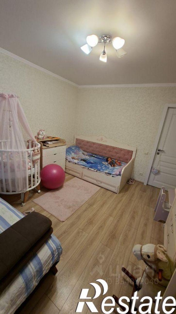 2-комн квартира улица Зорге, 72/1,  д. 72/1