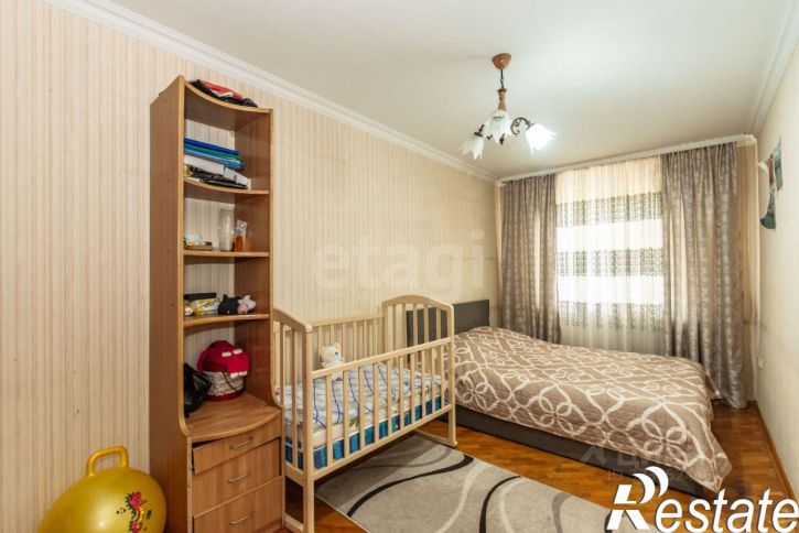 3-комн квартира Молодёжная улица, 83,  д. 83