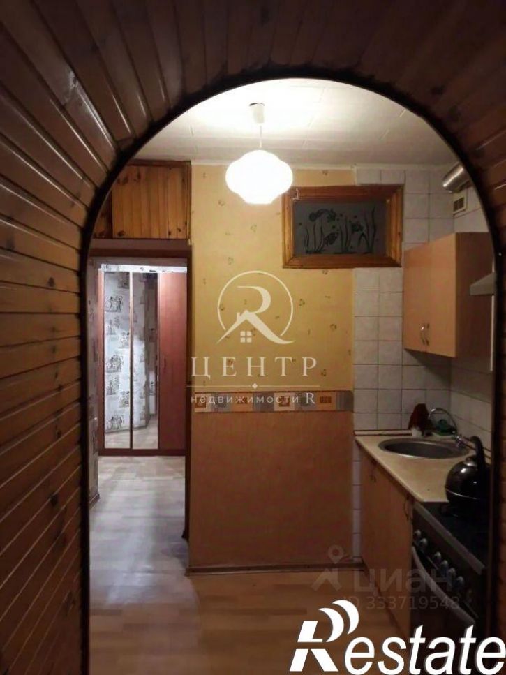 4-комн квартира улица Оганова, 11,  д. 11