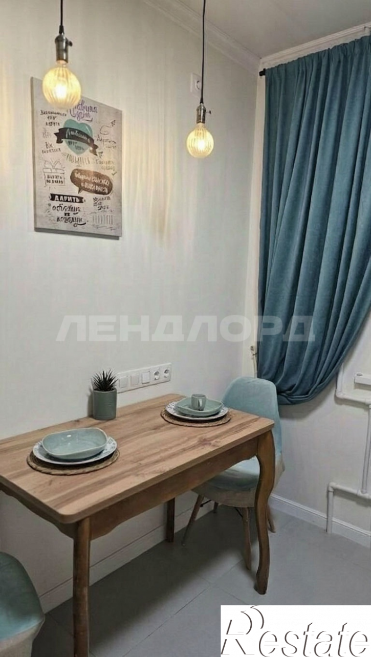 2-комн квартира Нижненольная улица, 15