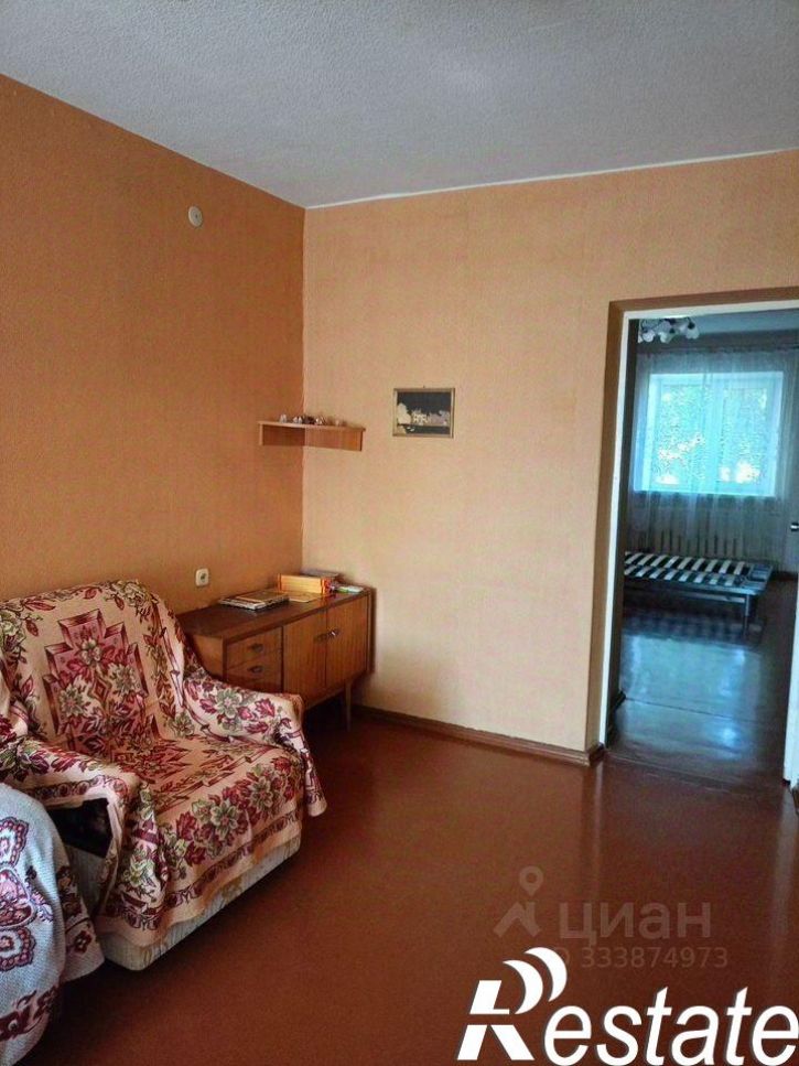 3-комн квартира улица Закруткина, 52,  д. 52