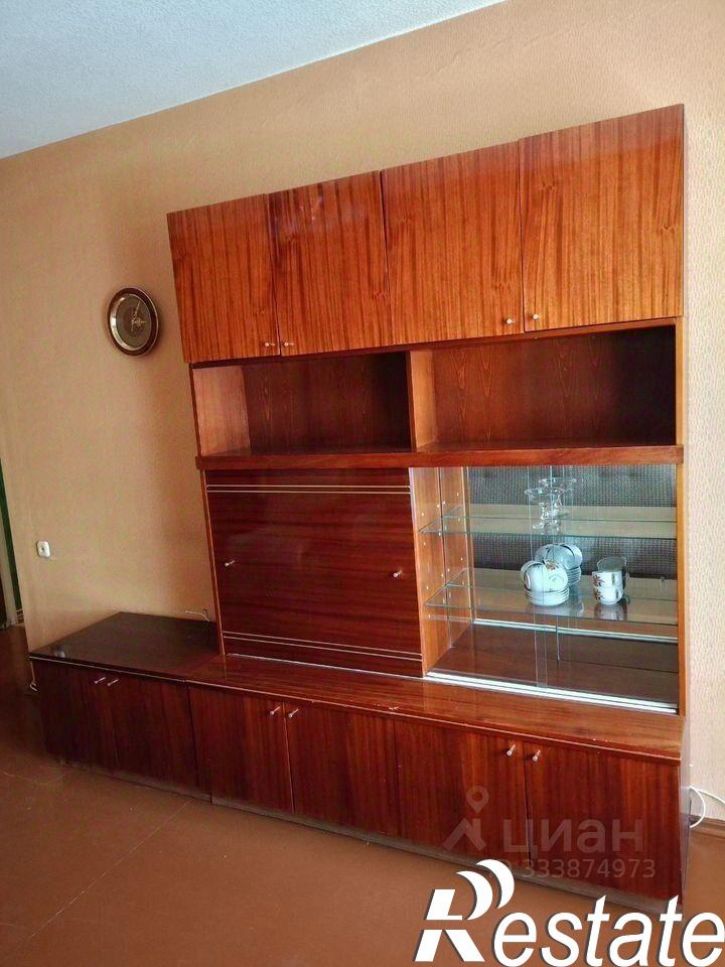 3-комн квартира улица Закруткина, 52,  д. 52