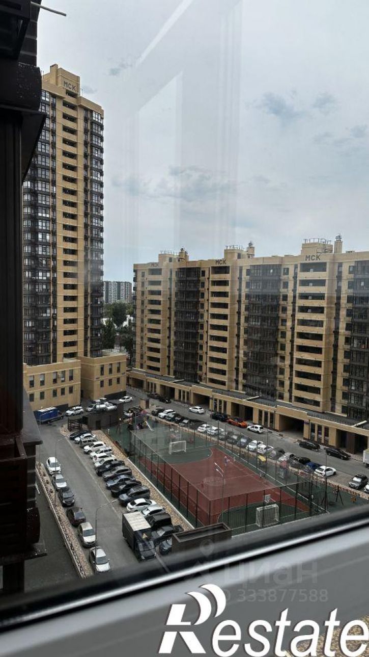 2-комн квартира улица Ларина, 45 с6,  д. 45 с6