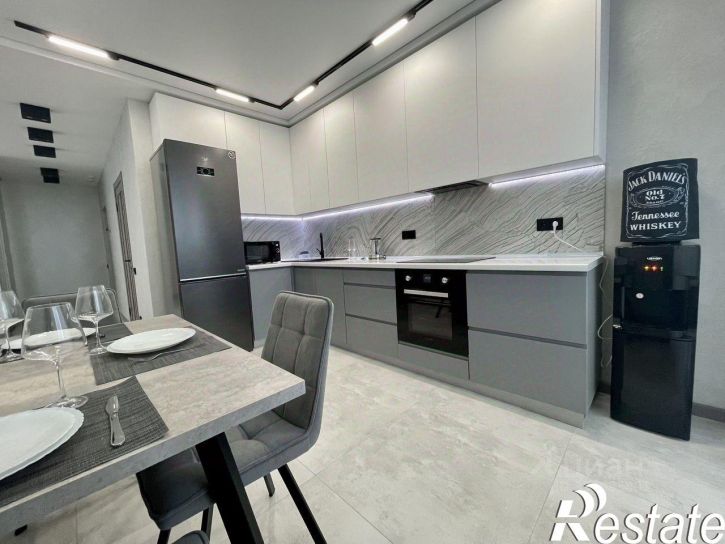 2-комн квартира проспект Сиверса, 26,  д. 26