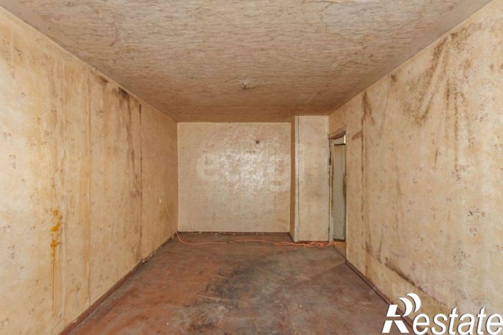 3-комн квартира улица Матросова, 37,  д. 37