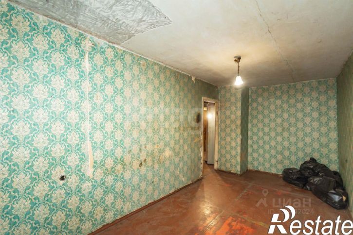 3-комн квартира улица Матросова, 37,  д. 37
