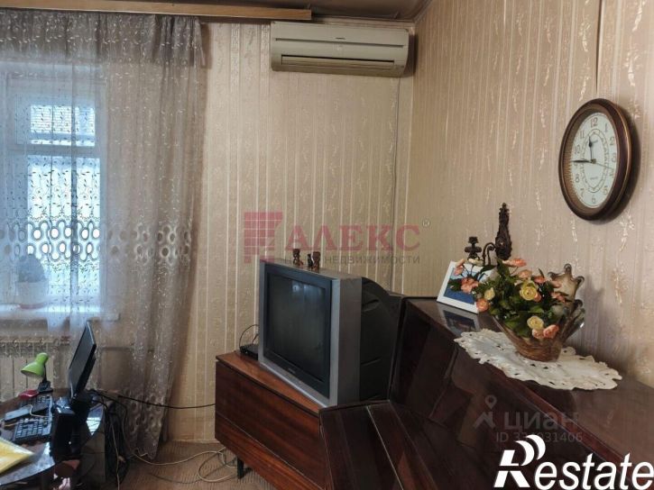 2-комн квартира проспект Сельмаш, 102А,  д. 102А
