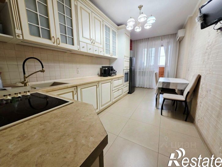3-комн квартира улица Жмайлова, 4 к12,  д. 4 к12