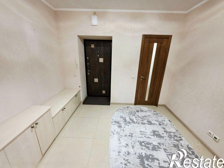 3-комн квартира улица Жмайлова, 4 к12,  д. 4 к12