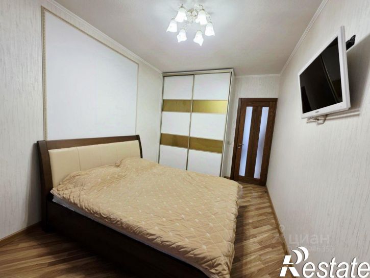 3-комн квартира улица Жмайлова, 4 к12,  д. 4 к12